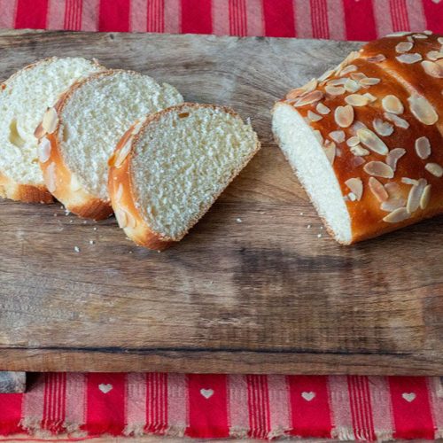 Brioche au fromage blanc à la mie filante