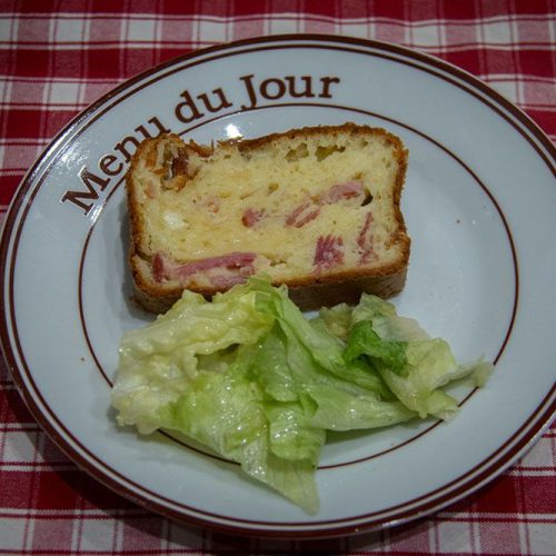 Cake à la raclette et au bacon de Sophie