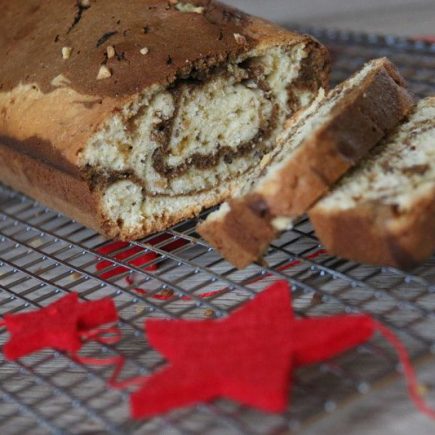 Cake marbré au pralin et au café