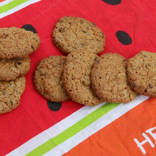 Cookies croustillants flocons d'avoine, raisins secs et pépites de chocolat