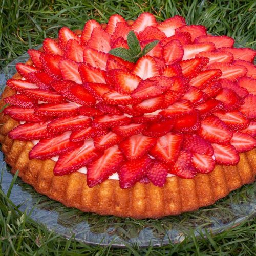 Gâteau aux fraises à la crème pâtissière