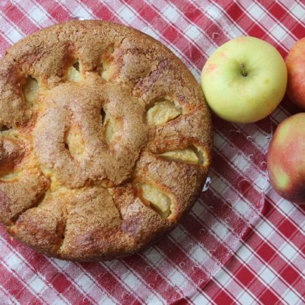 Gâteau aux pommes et au mascarpone