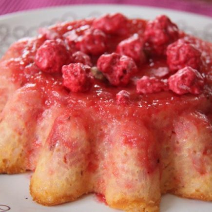 Gâteau de riz gourmand aux pralines roses