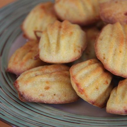 Mini-madeleines-au-curry-pour-lapero-1