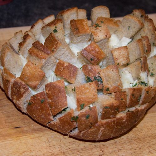 Pain hérisson à l'ail et à la mozzarella (pour l'apéro)