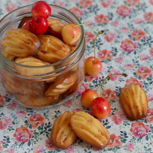 Petites-madeleines-citron-cerises