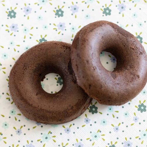 Moelleux chocolat noir compote donuts Demarle