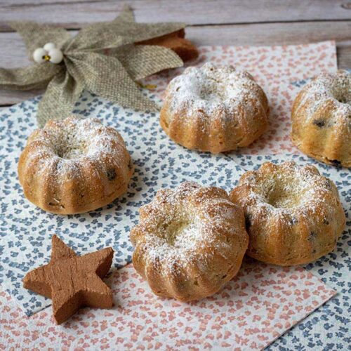 Mini bundt cakes aux amandes et pépites de chocolat volcans Demarle Flexipan
