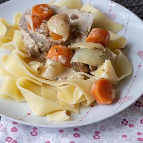 Rôti de veau aux châtaignes et aux légumes