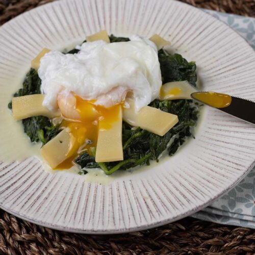 Oeufs aux épinards