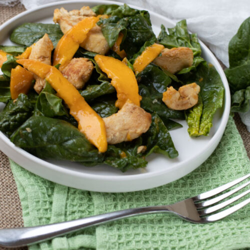 Salade d'épinards poulet et mangue