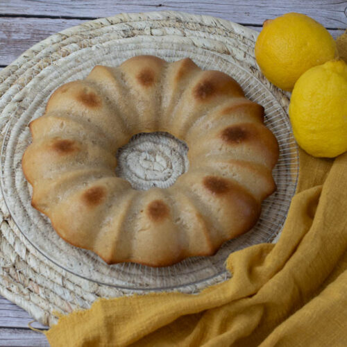 Gâteau au citron healthy moule couronne torsadée Demarle Flexipan